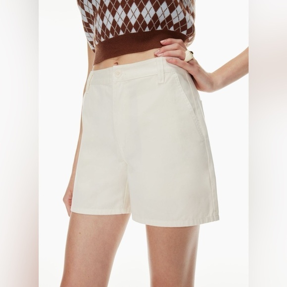 Aritzia Sunday Best Jaden 5" Short in birch - size 4 - Picture 4 of 11